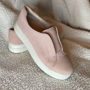 J/S Slides NYC Women’s Slip-On Platform Sneaker size 9